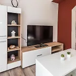 3 Bedroom Gorgeous Apartment In Skradin