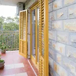3 Bedroom Gorgeous Apartment In Skradin Apartment Skradin